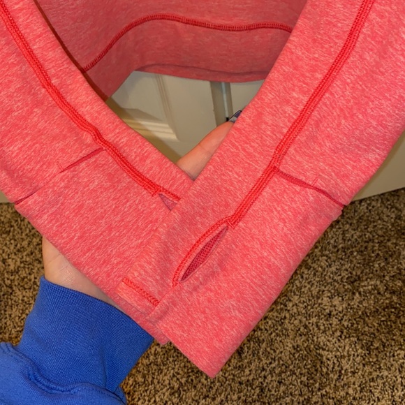 Lululemon Breathable Long Sleeve - Picture 4 of 4